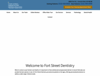 fortstreetdentistry.com screenshot