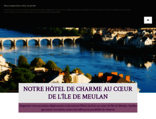 hoteldufortmeulan78.fr screenshot
