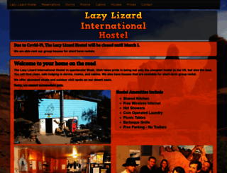 lazylizardhostel.com screenshot