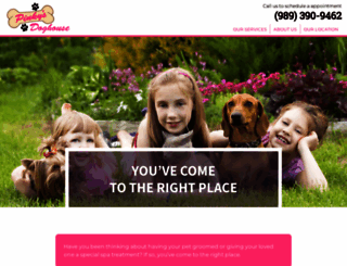 pinkysdoghouse.com screenshot