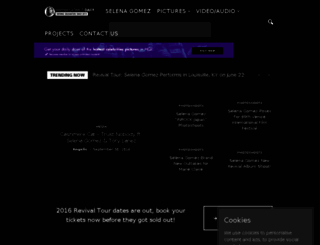 selenagomezweb.net screenshot